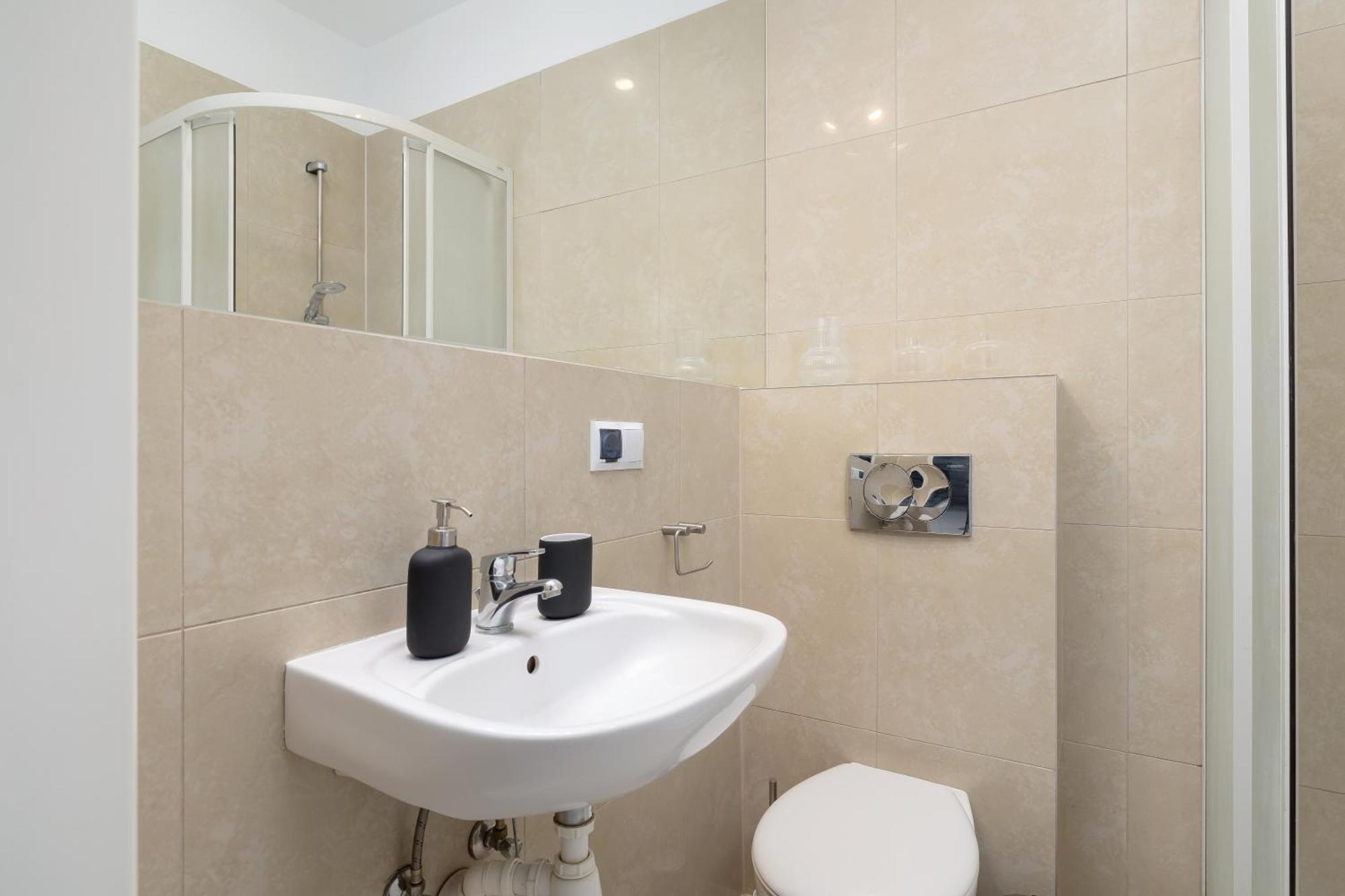 Old Town - Apartment With Ac - Dluga 65 Krakow Ngoại thất bức ảnh